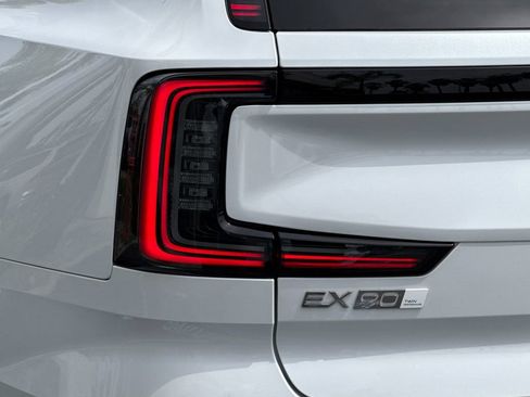 New 2026 Volvo EX90 Plus image 26