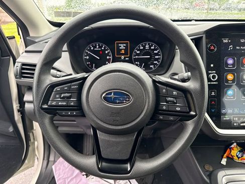 Used 2024 Subaru Crosstrek 2.0i Premium AWD/4WD image 12