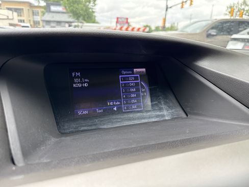 Used 2013 Lexus RX 350 AWD w/ Premium Pkg image 22