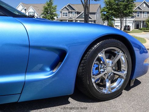 Used 1998 Chevrolet Corvette Coupe w/ Roof Pkg RWD image 78