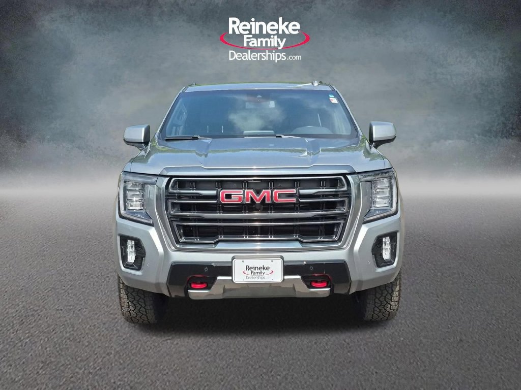 Used 2023 GMC Yukon XL AT4 AWD/4WD image 2