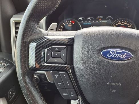 Used 2019 Ford F150 Raptor w/ Equipment Group 802A Luxury AWD/4WD image 22