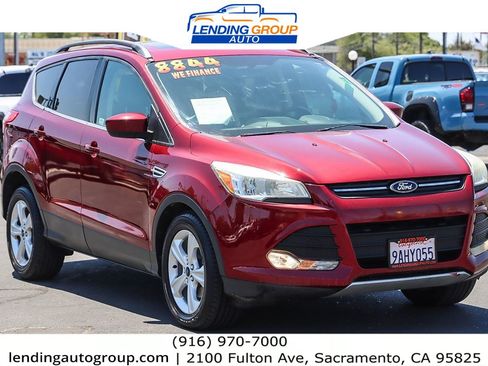 Used 2014 Ford Escape SE w/ Equipment Group 201A FWD image 5