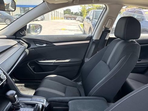 Used 2019 Honda Civic EX image 16