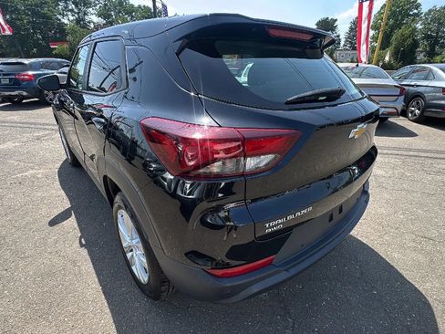 Used 2022 Chevrolet TrailBlazer LS AWD/4WD image 7