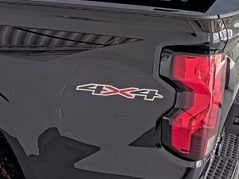 New 2026 Chevrolet Colorado W/T w/ WT Custom Package AWD/4WD image 10
