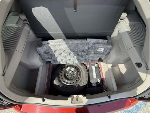Used 2005 Dodge Magnum SE RWD image 29