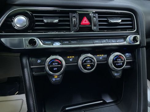 Used 2020 Genesis G70 2.0T w/ Elite Package image 24