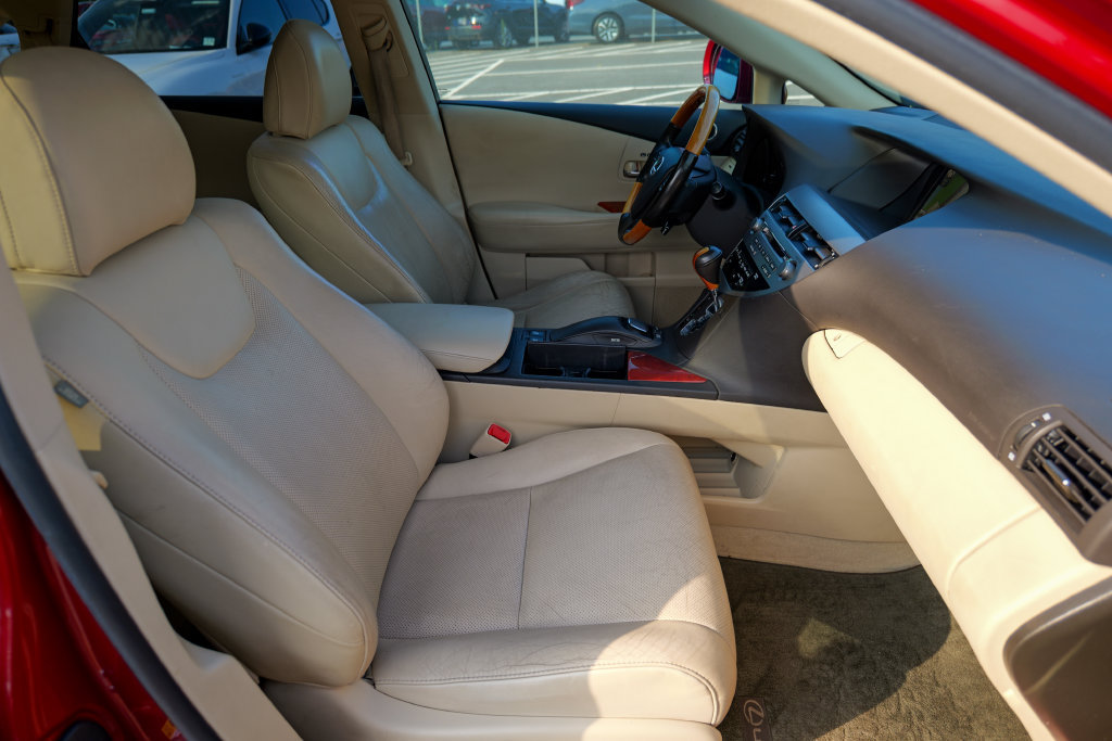 Used 2011 Lexus RX 350 AWD w/ Premium Pkg image 36