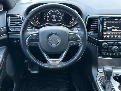 Used 2019 Jeep Grand Cherokee Trailhawk AWD/4WD image 16