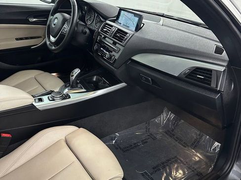 Used 2017 BMW 230i xDrive Convertible image 32