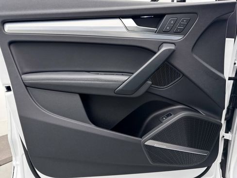 Used 2024 Audi Q5 2.0T Premium Plus image 38