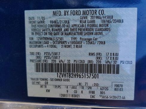 Used 2006 Ford Mustang GT RWD image 16