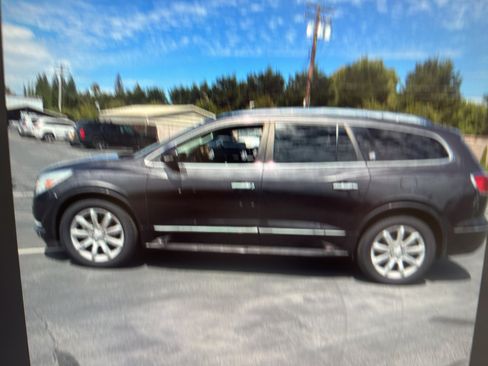 Used 2017 Buick Enclave Premium w/ Experience Buick Package AWD/4WD image 2