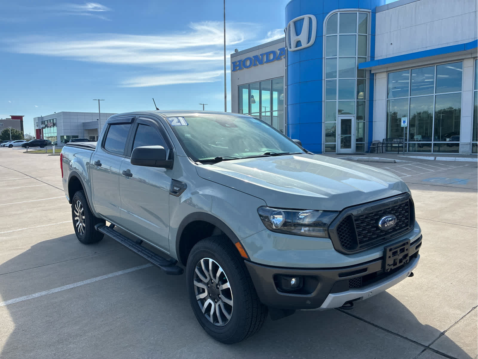 Used 2021 Ford Ranger XLT w/ Equipment Group 302A High RWD image 2