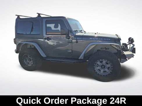Used 2017 Jeep Wrangler Rubicon w/ Power Convenience Group image 5