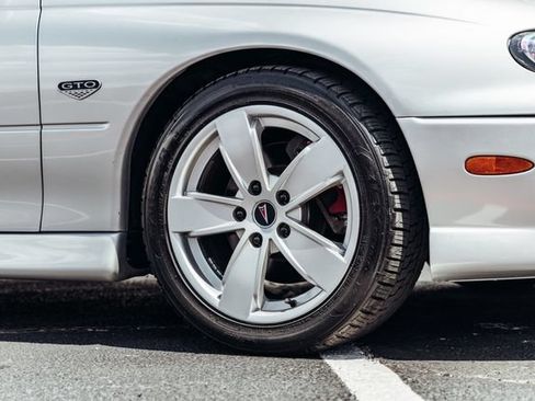 Used 2005 Pontiac GTO RWD image 45