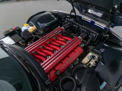 Used 1996 Dodge Viper GTS image 34