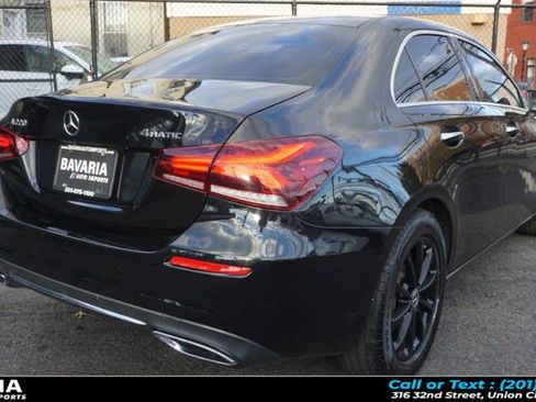 Used 2019 Mercedes-Benz A 220 A 220 4MATIC Sedan w/ Premium Package image 9