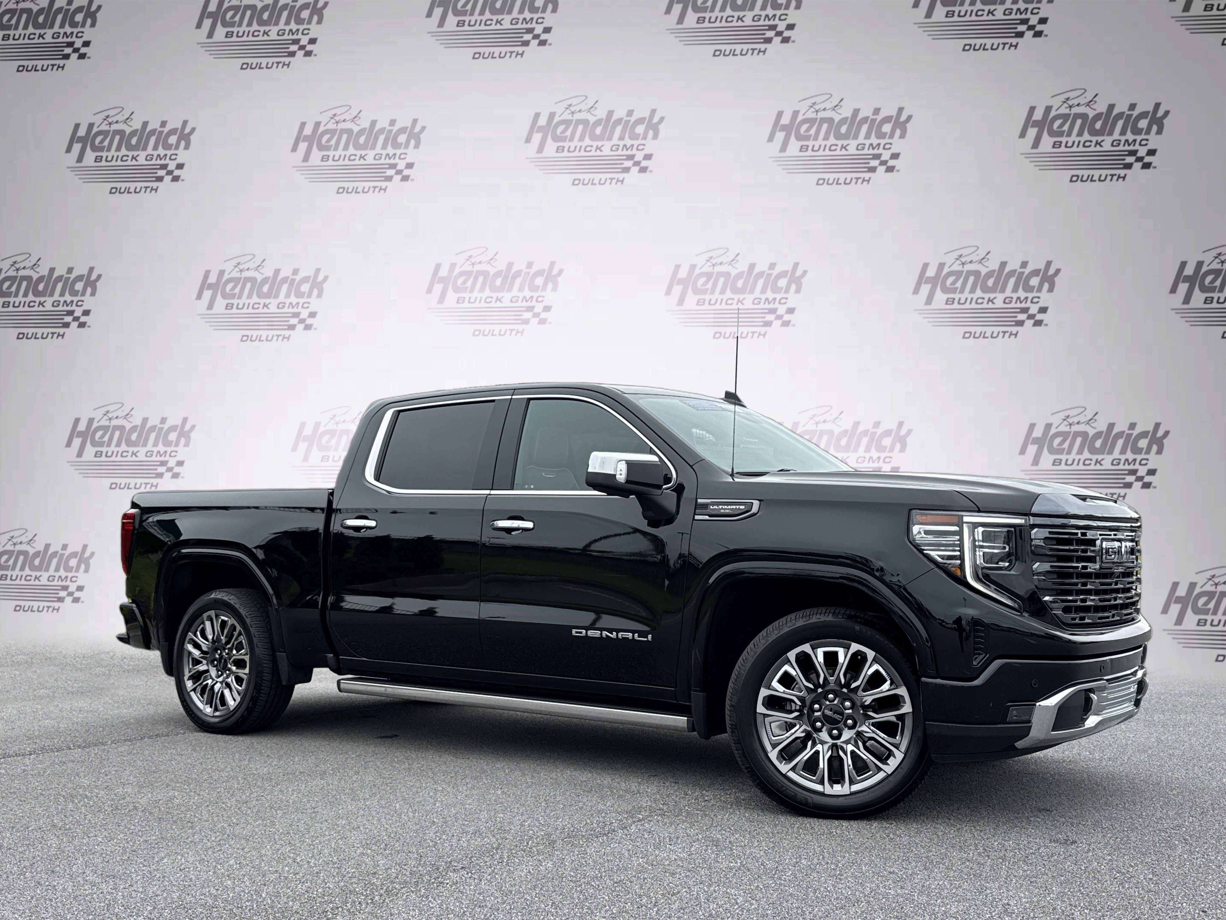 Used 2023 GMC Sierra 1500 Denali Ultimate AWD/4WD image 2