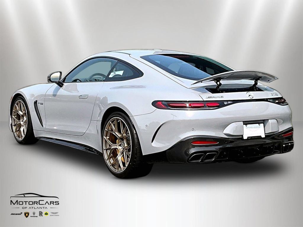 Used 2025 Mercedes-Benz AMG GT 63 image 10