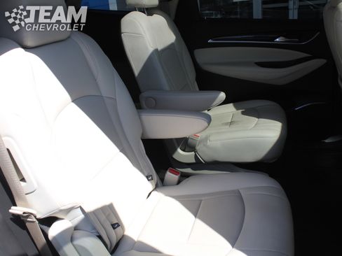 Used 2023 Buick Enclave Essence w/ Experience Buick Package AWD/4WD image 26