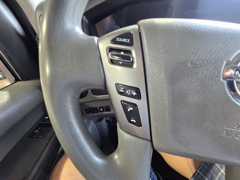 Used 2019 Nissan NV 2500 SV image 14