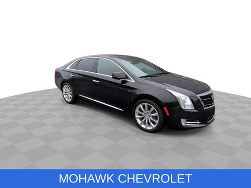 Used 2016 Cadillac XTS Luxury w/ Driver Awareness Package FWD image 2
