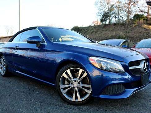 Used 2017 Mercedes-Benz C 300 Cabriolet image 4