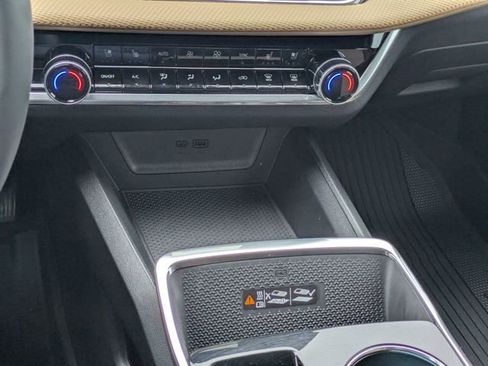 New 2026 Chevrolet Equinox ACTIV w/ Convenience Package III image 20