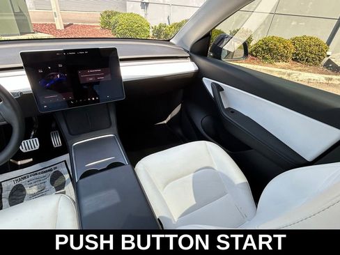 Used 2021 Tesla Model Y Performance AWD/4WD image 11