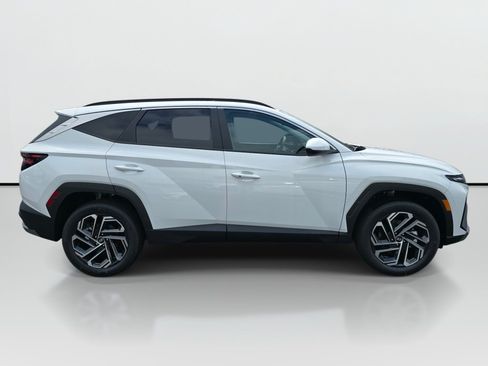 New 2026 Hyundai Tucson SEL Plus AWD/4WD image 2