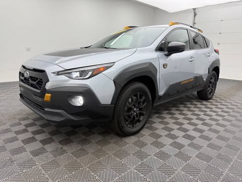 Used 2024 Subaru Crosstrek 2.5i Wilderness AWD/4WD image 2