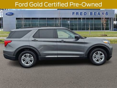Certified 2022 Ford Explorer XLT w/ Class IV Trailer Tow Package image 9