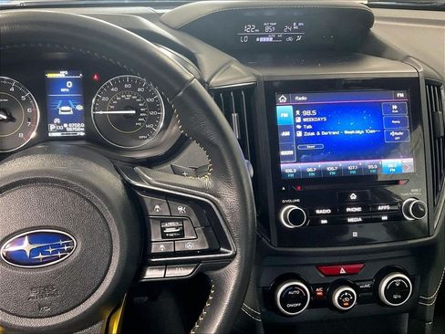 Used 2022 Subaru Crosstrek 2.5i Sport w/ Moonroof Package AWD/4WD image 19