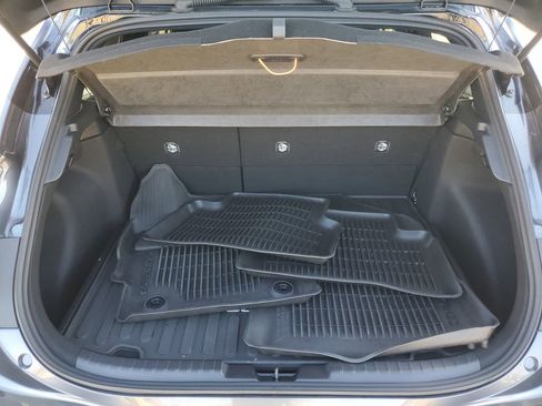 Used 2025 Toyota Corolla XSE image 9