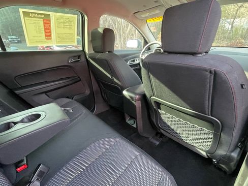 Used 2017 Chevrolet Equinox LS image 25