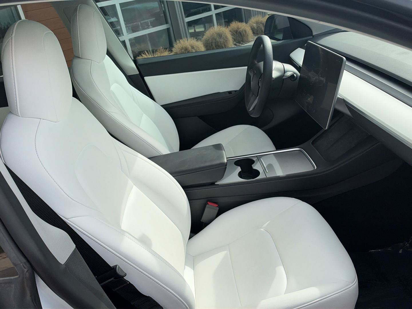 Used 2022 Tesla Model Y Performance AWD/4WD image 12