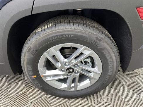 New 2026 Hyundai Tucson SE image 19