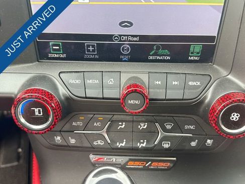 Used 2016 Chevrolet Corvette Z06 w/ 3LZ Preferred Equipment Group image 19