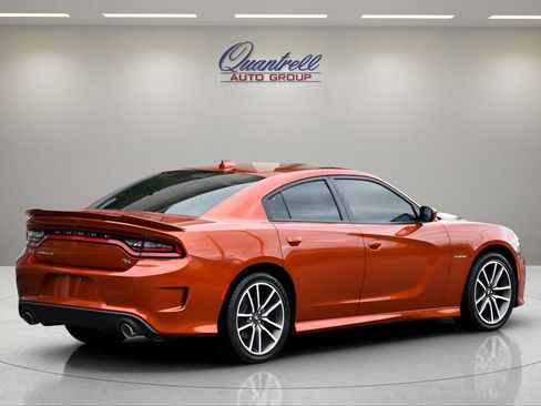Used 2020 Dodge Charger R/T w/ Plus Group RWD image 4