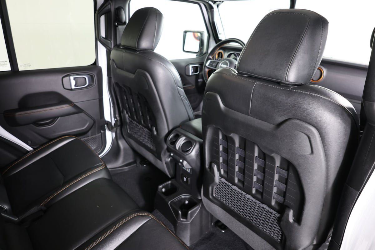 Used 2022 Jeep Gladiator Mojave w/ Cold Weather Group AWD/4WD image 29