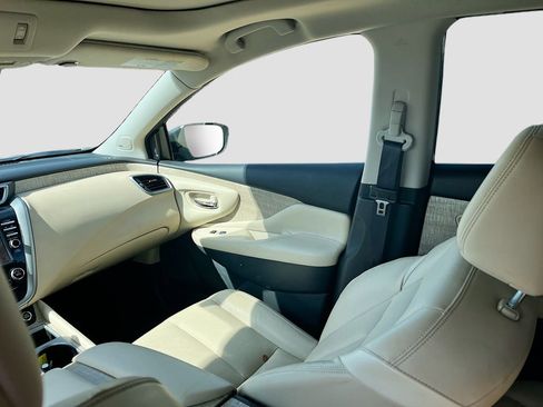 Used 2022 Nissan Murano SL w/ SL Moonroof Package FWD image 24