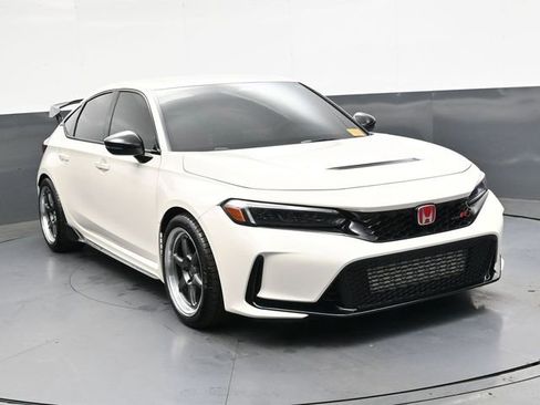 Used 2025 Honda Civic Type R image 11