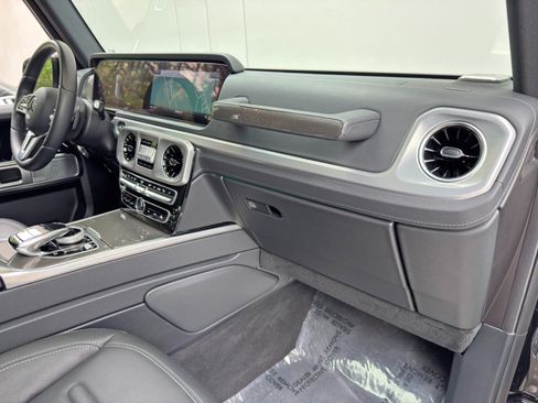 Used 2021 Mercedes-Benz G 550 image 15