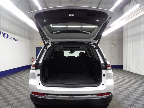 Used 2022 Jeep Grand Cherokee Limited 4xe AWD/4WD image 34