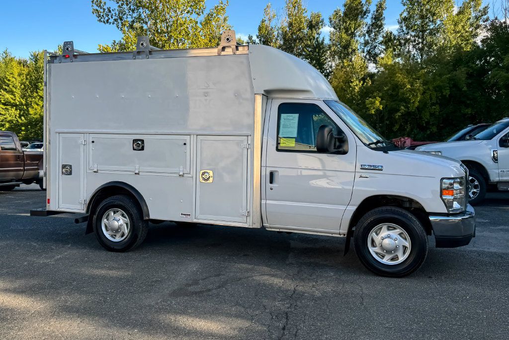 Certified 2017 Ford E-350 and Econoline 350 Super Duty w/ Power Windows & Locks Group RWD image 2