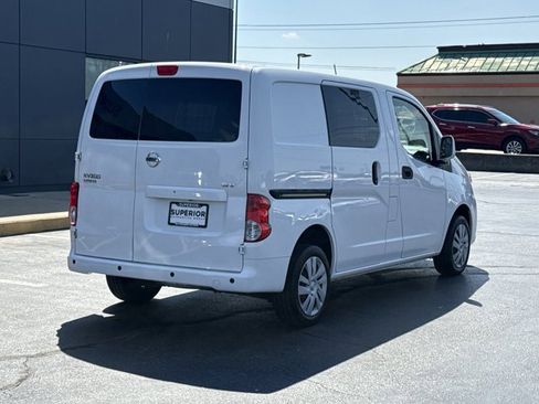 Used 2021 Nissan NV200 SV w/ Sliding Door Glass Package image 3