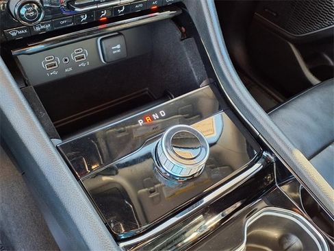 Used 2021 Jeep Grand Cherokee L Limited image 22