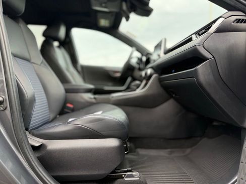 Used 2020 Toyota RAV4 XSE image 20